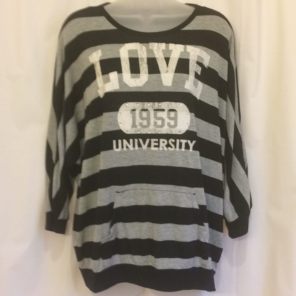 Soft pull over Love with Bling